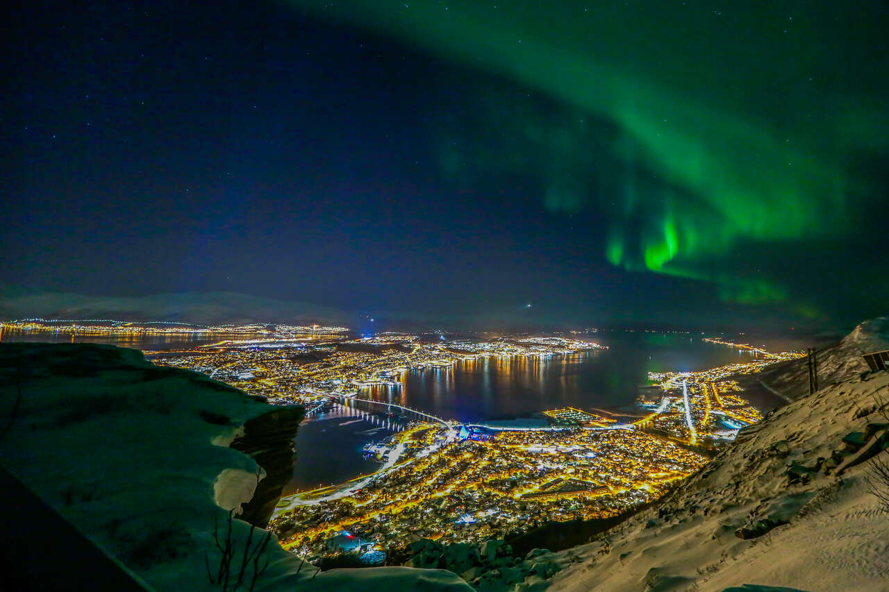 Danse des aurores boréales sur Tromso