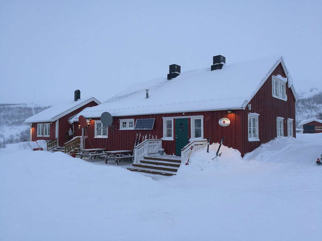 Finnmark Alta  ski pulka bivouac neige