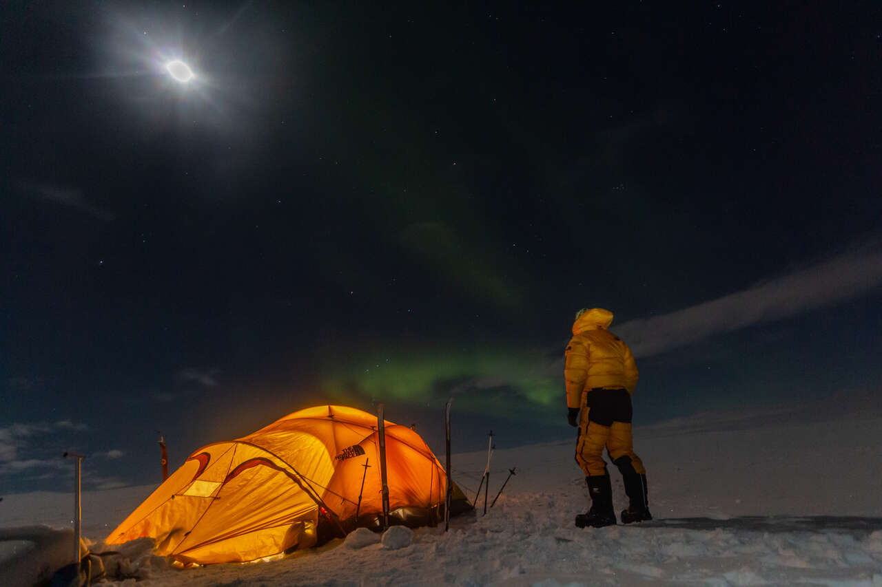 Finnmark ski pulka bivouac neige