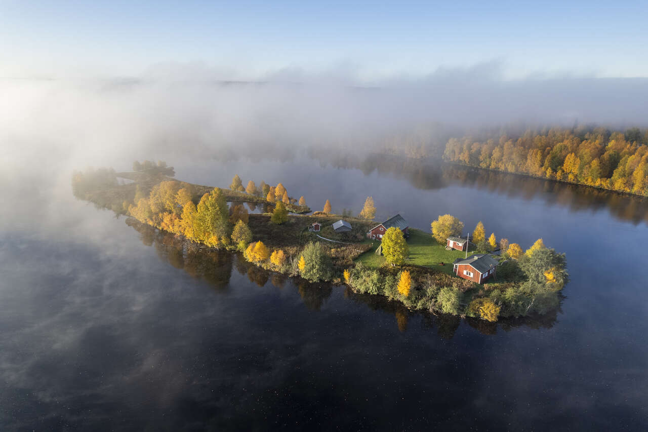 Ile brumeuse en Finlande