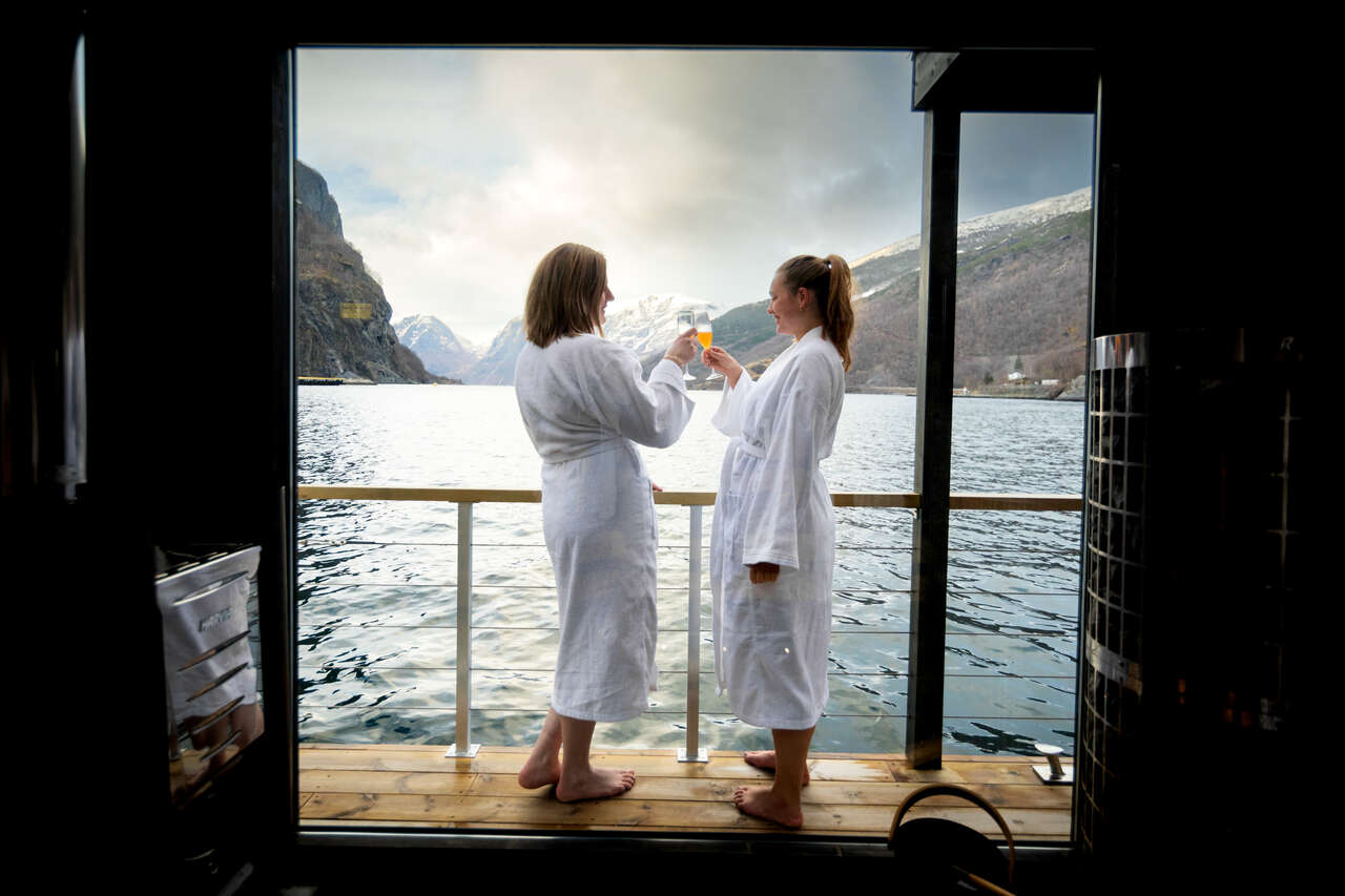 Sauna et apéritif au bord du Sognefjord